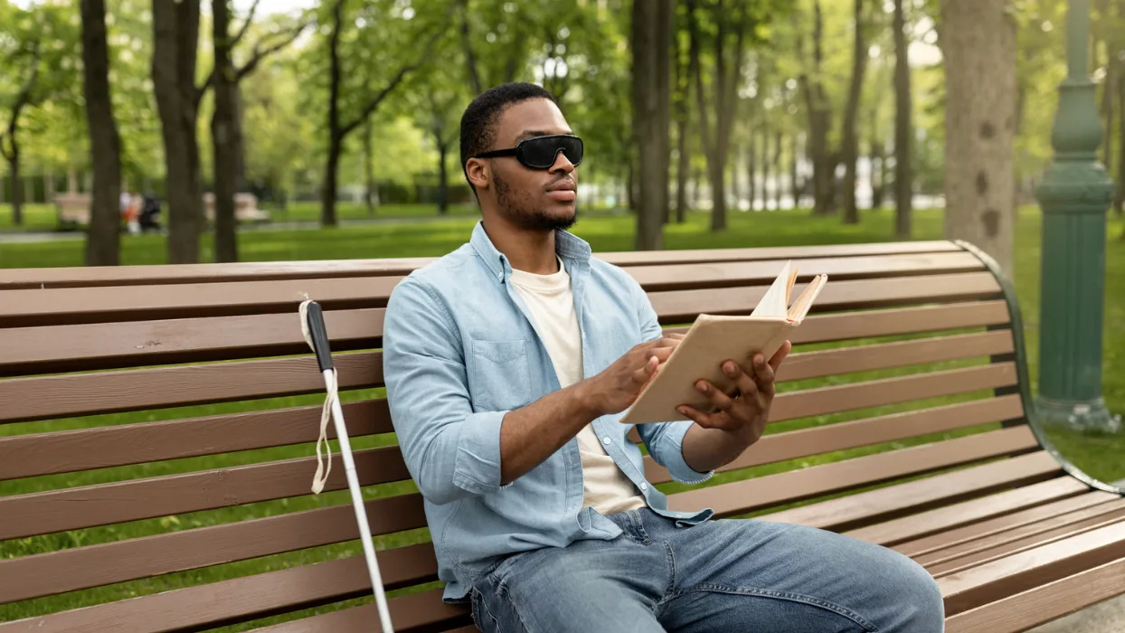 Can Smart Glasses Improve Hearing for the Impaired?